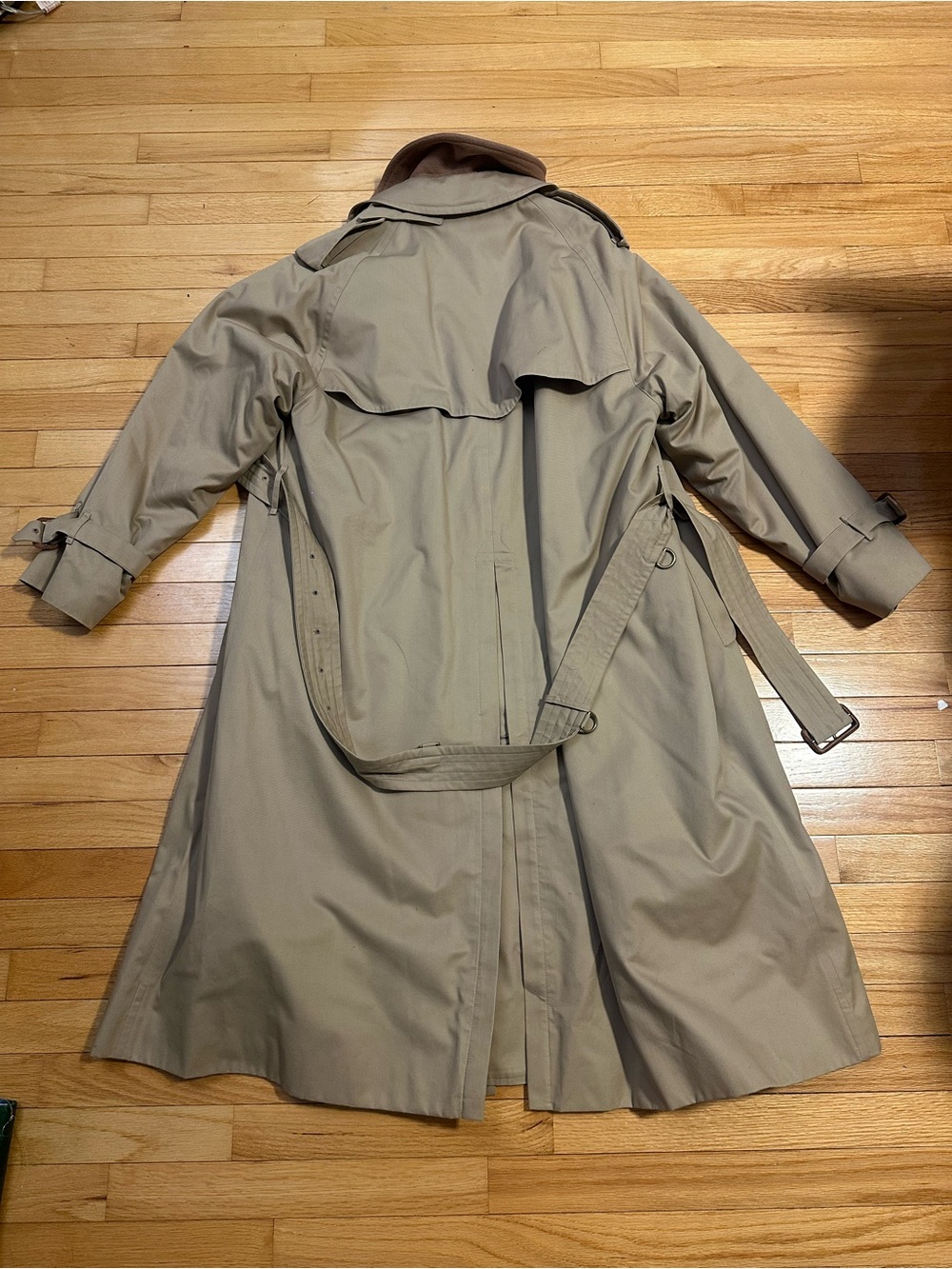 Burberry Rego Men’s Beige Trench Coat with Brown Collar Size 52 Regular - Picture 7 of 13